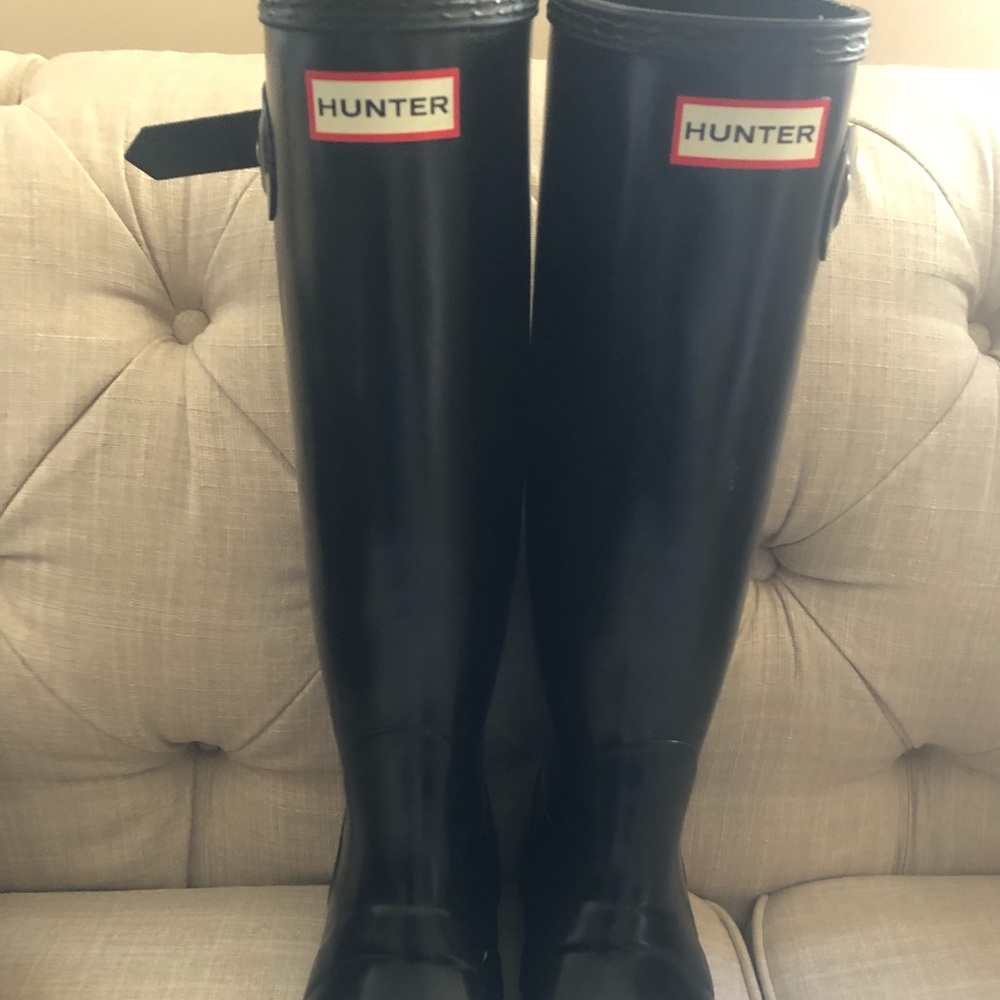 Hunter boots tall size 8 black
